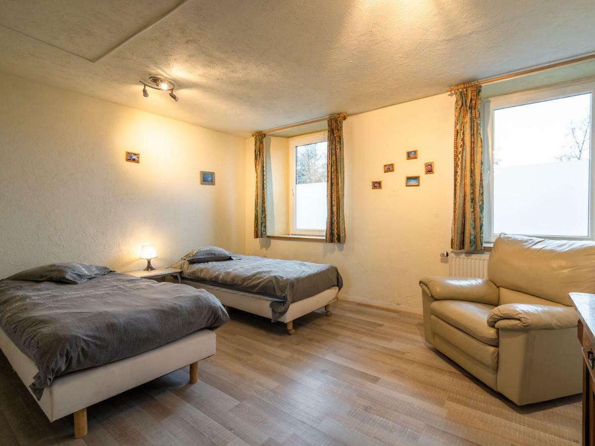 Modern Holiday Home In Sourbrodt With Private Pool Waimes Eksteriør billede